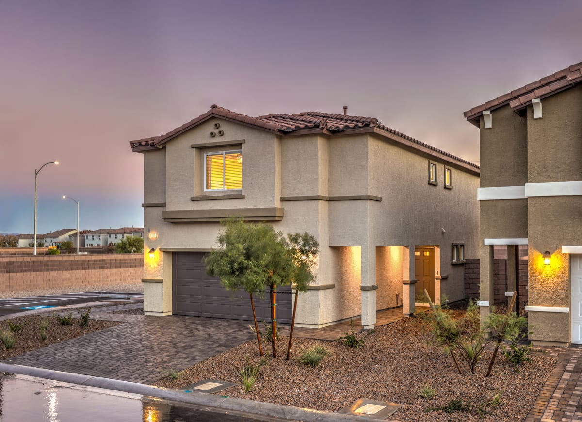 Rental Homes in Mountain's Edge View our Shadow Bay Photos